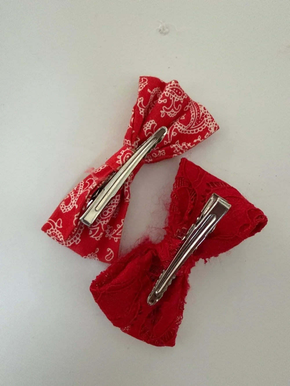 Red Paisley & Lace Bow Hair Clip Set
